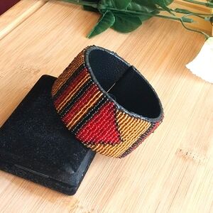 1PC Beautiful Kenyan Beaded Bracelet